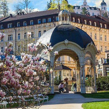 Krivan Hotel Karlovy Vary Exterior foto